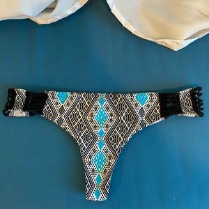 Acacia bikini bottoms!